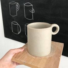 cours-hebdo-modelage-ceramique-mug