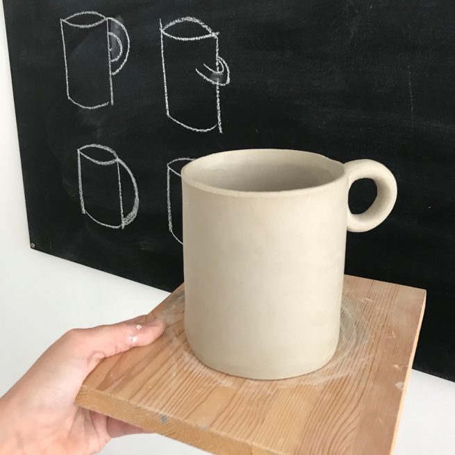 cours-hebdo-modelage-ceramique-mug